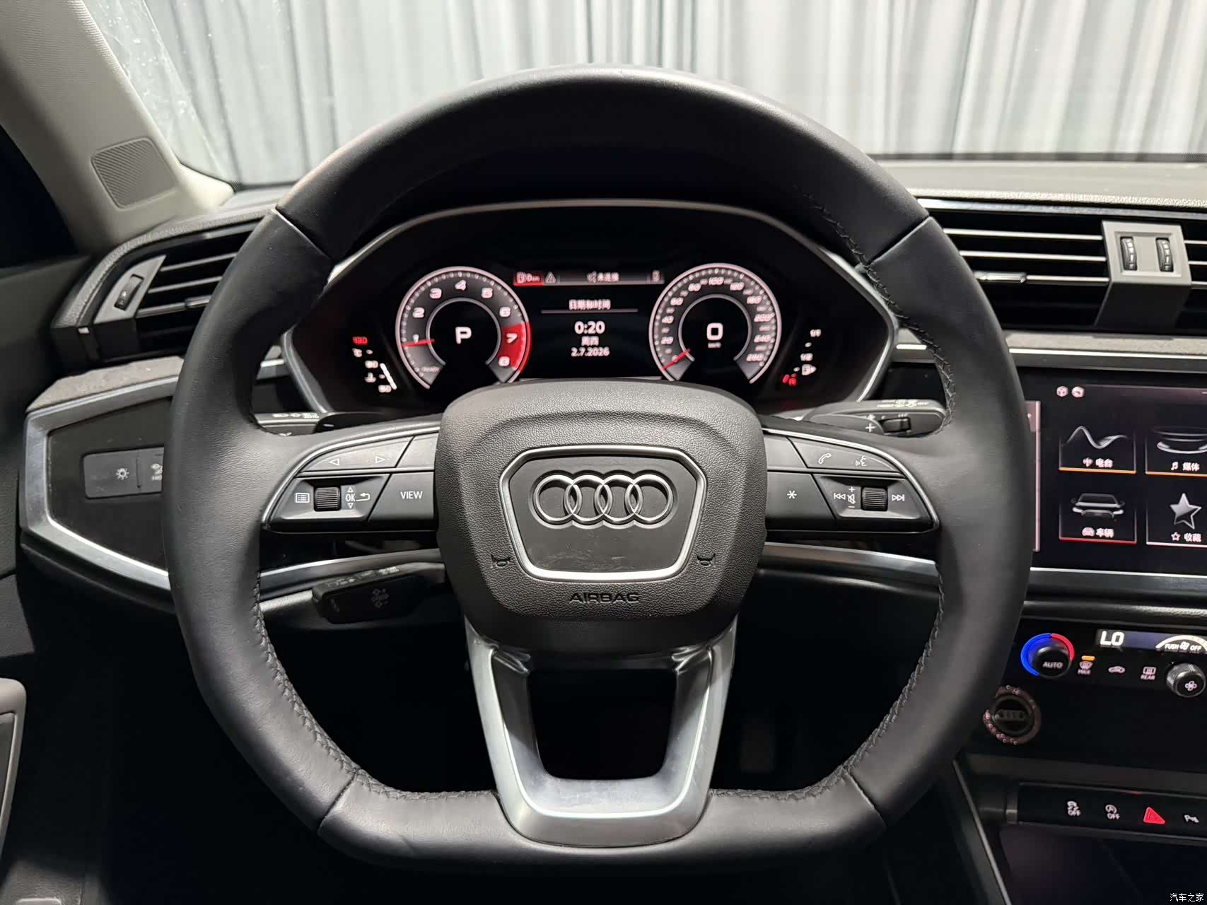 Audi Q3, 2023 12
