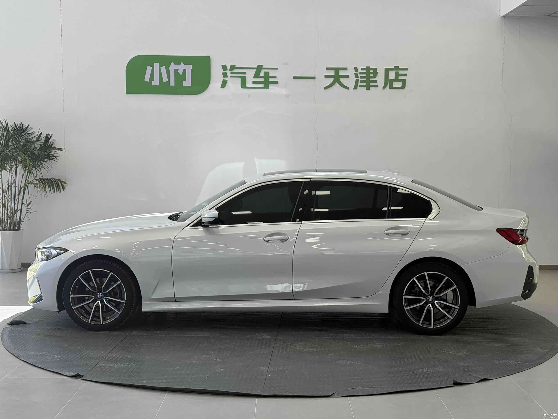BMW 3 Series, 2022 2
