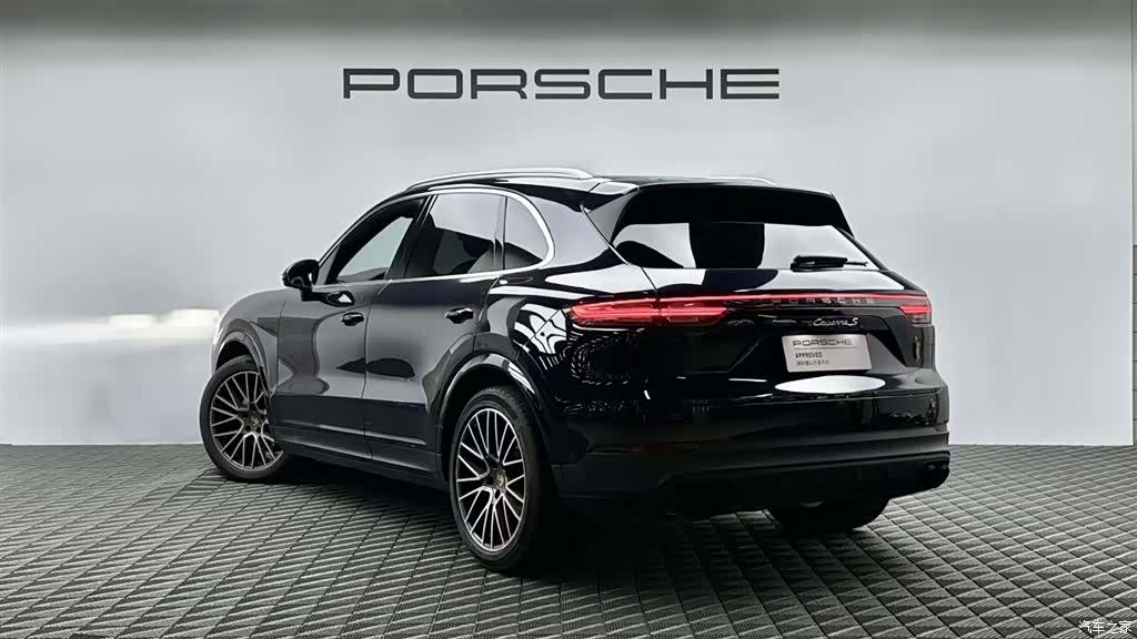 Porsche Cayenne, 2022 6