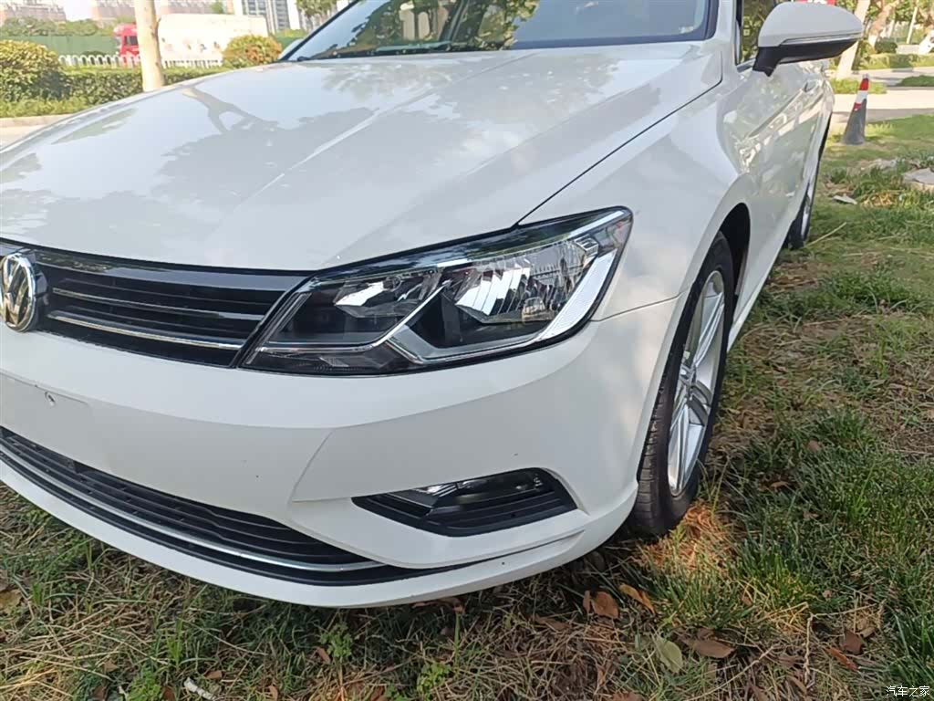 Volkswagen Lamando, 2016 24