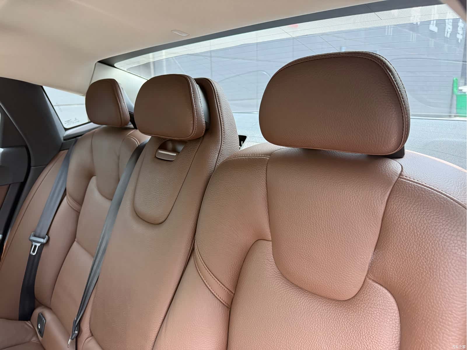 Volvo S90, 2018 35