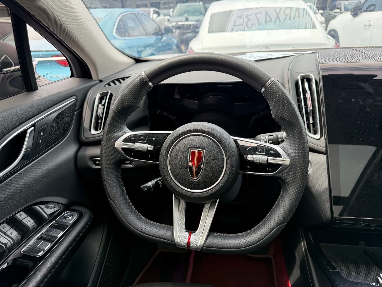 Hongqi HS3, 2023 9