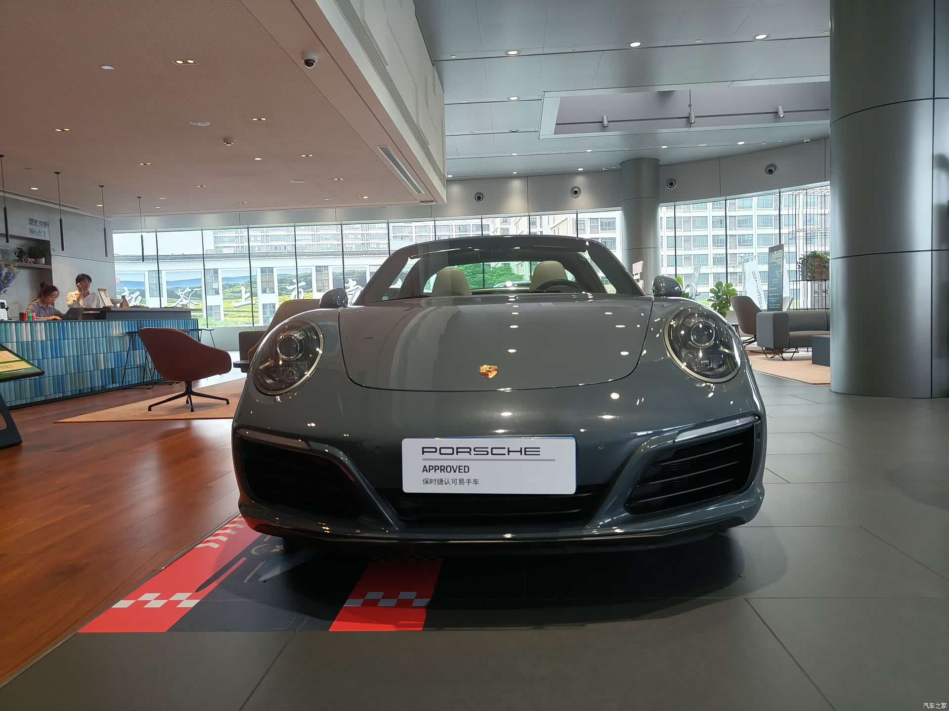 Porsche 911, 2018 12