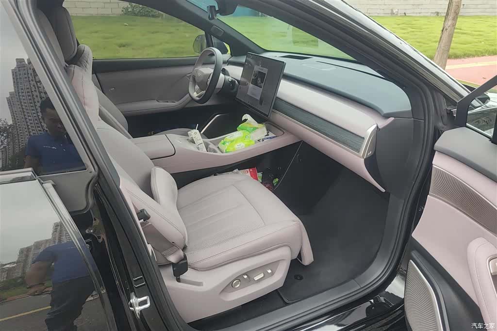 NIO L60, 2025 8
