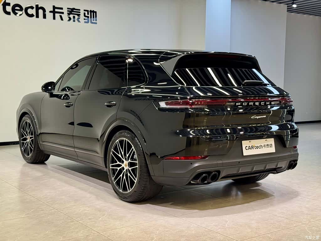 Porsche Cayenne, 2025 6