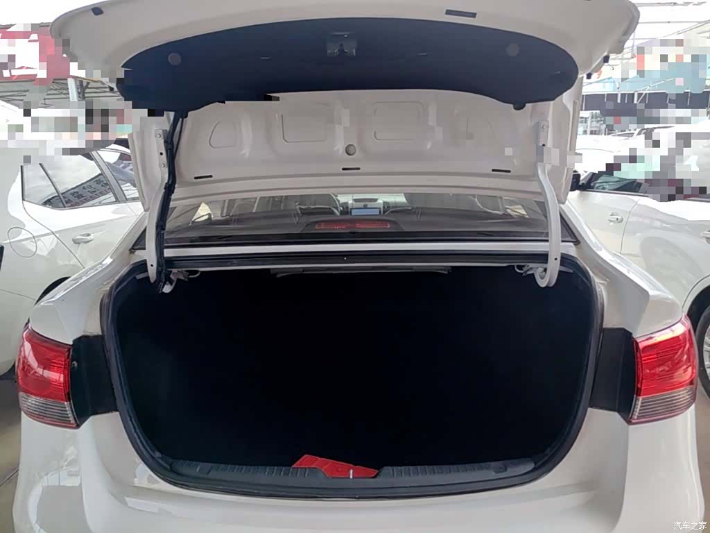 Kia GL, 2015 19