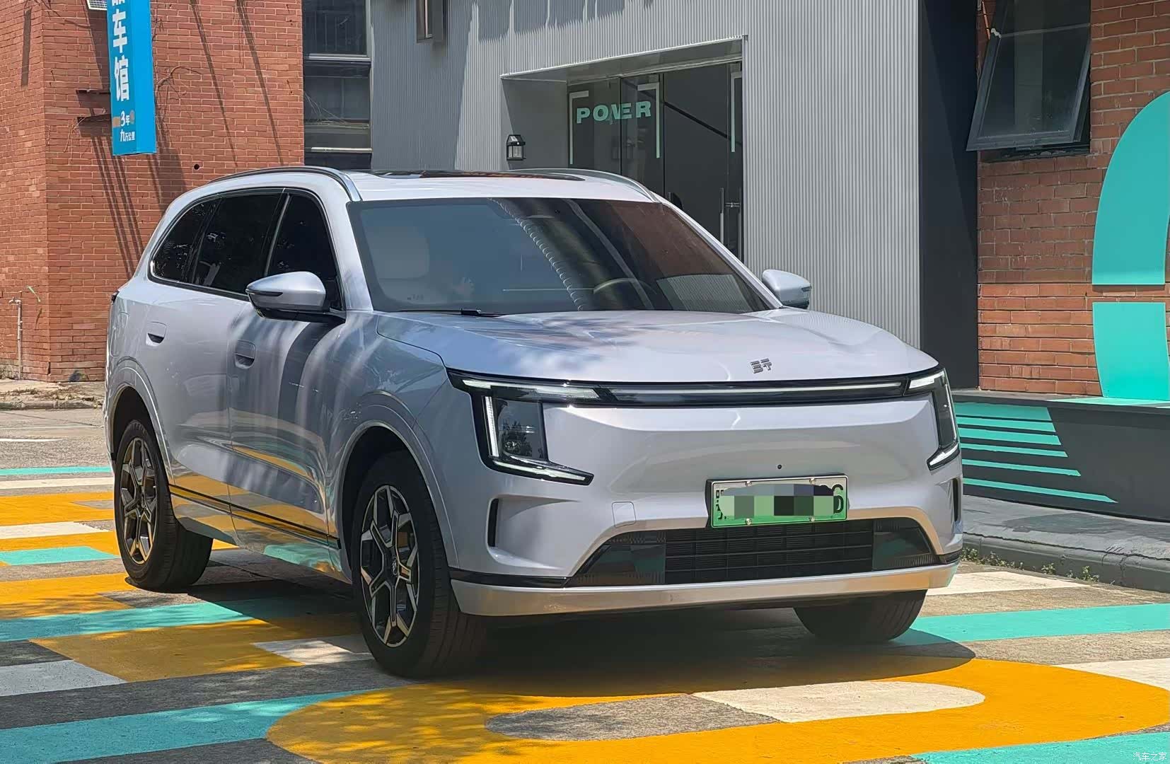 Jetour L7, 2025 3