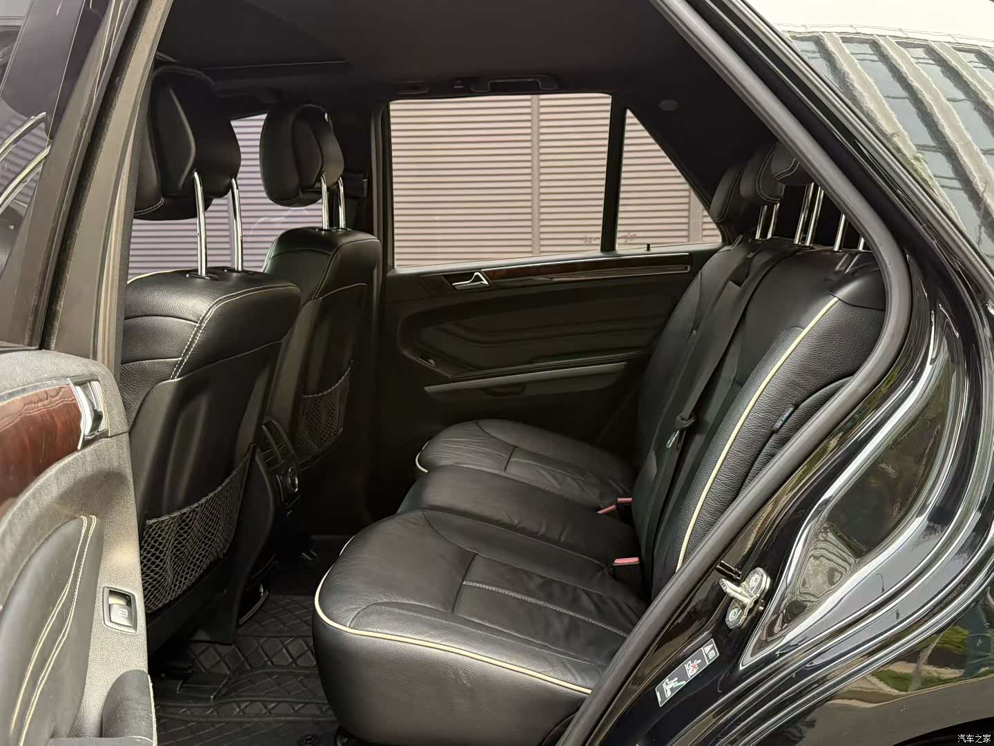 Mercedes-Benz M-Class, 2011 все фото