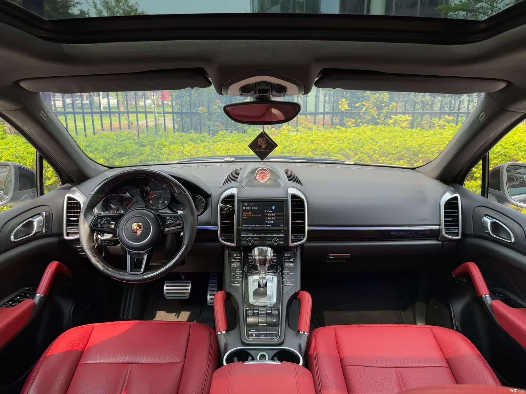 Porsche Cayenne, 2012 все фото