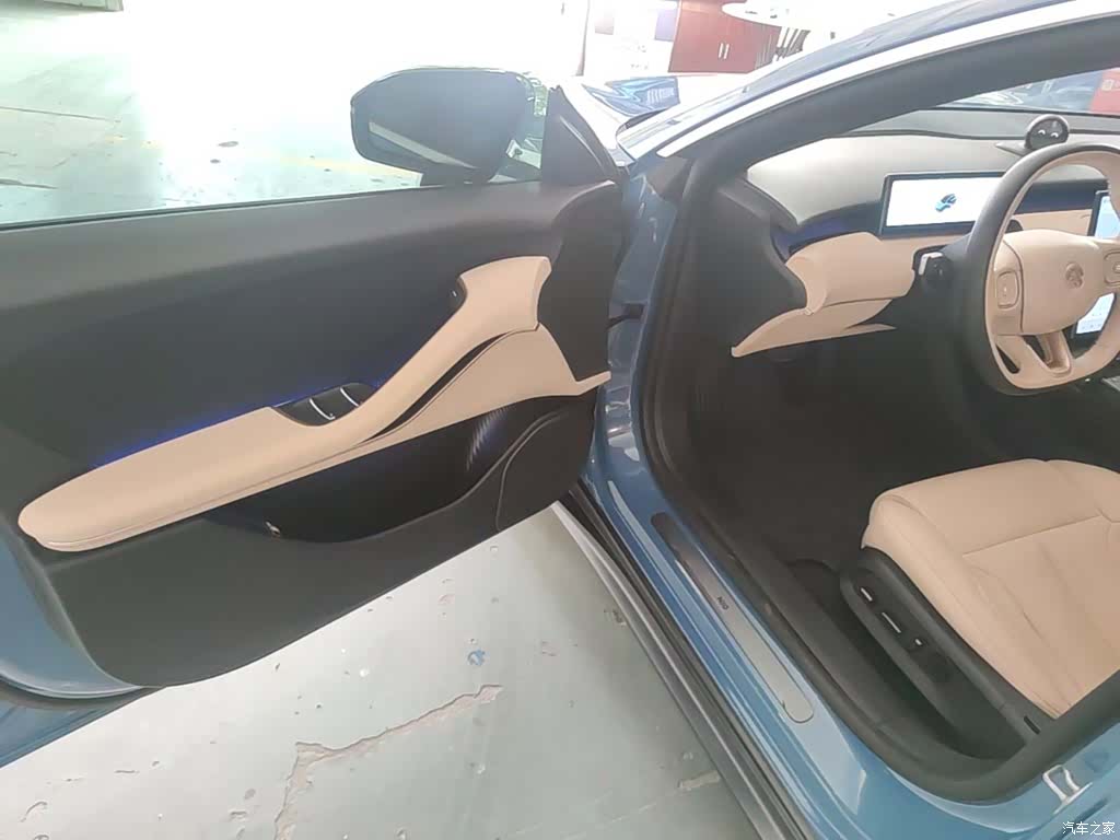 NIO ET5, 2023 12
