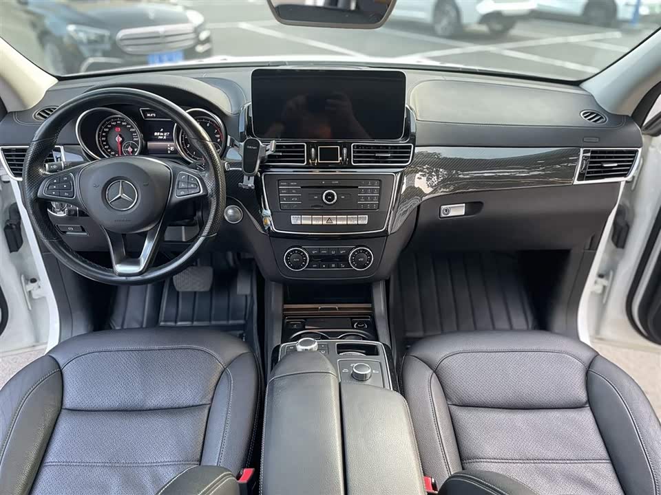 Mercedes-Benz GLE coupe