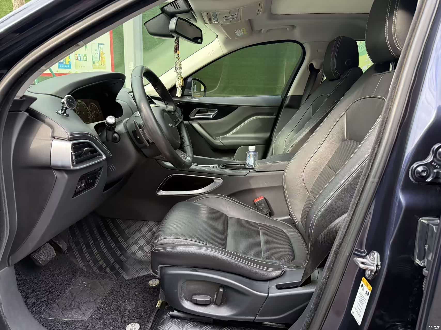 Jaguar F-PACE, 2016 4
