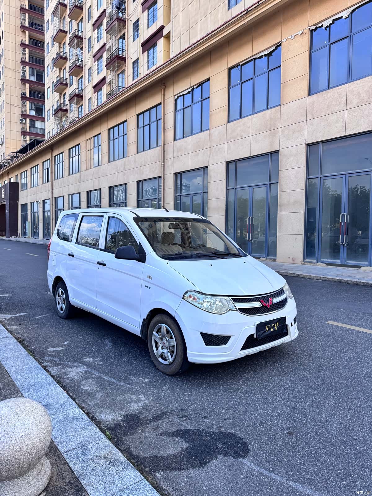 Wuling Hongguang, 2016 3