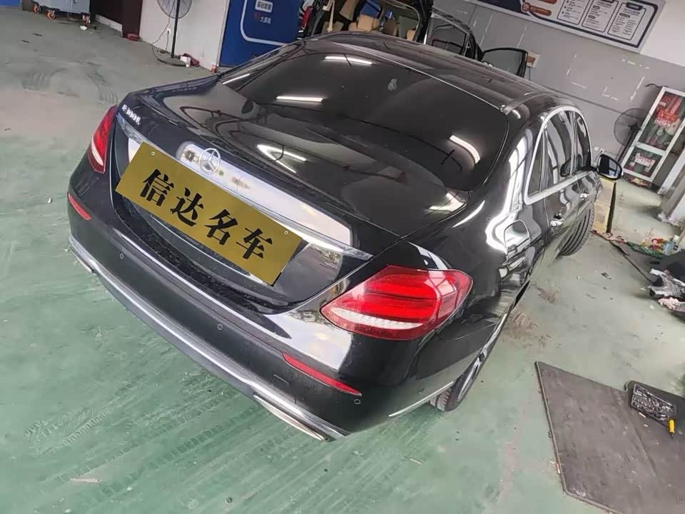 Mercedes-Benz E-class Mercedes-Benz E-class