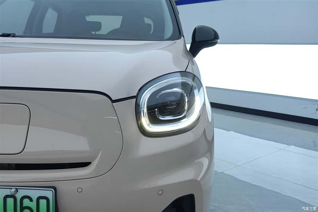 Leapmotor T03, 2022 все фото