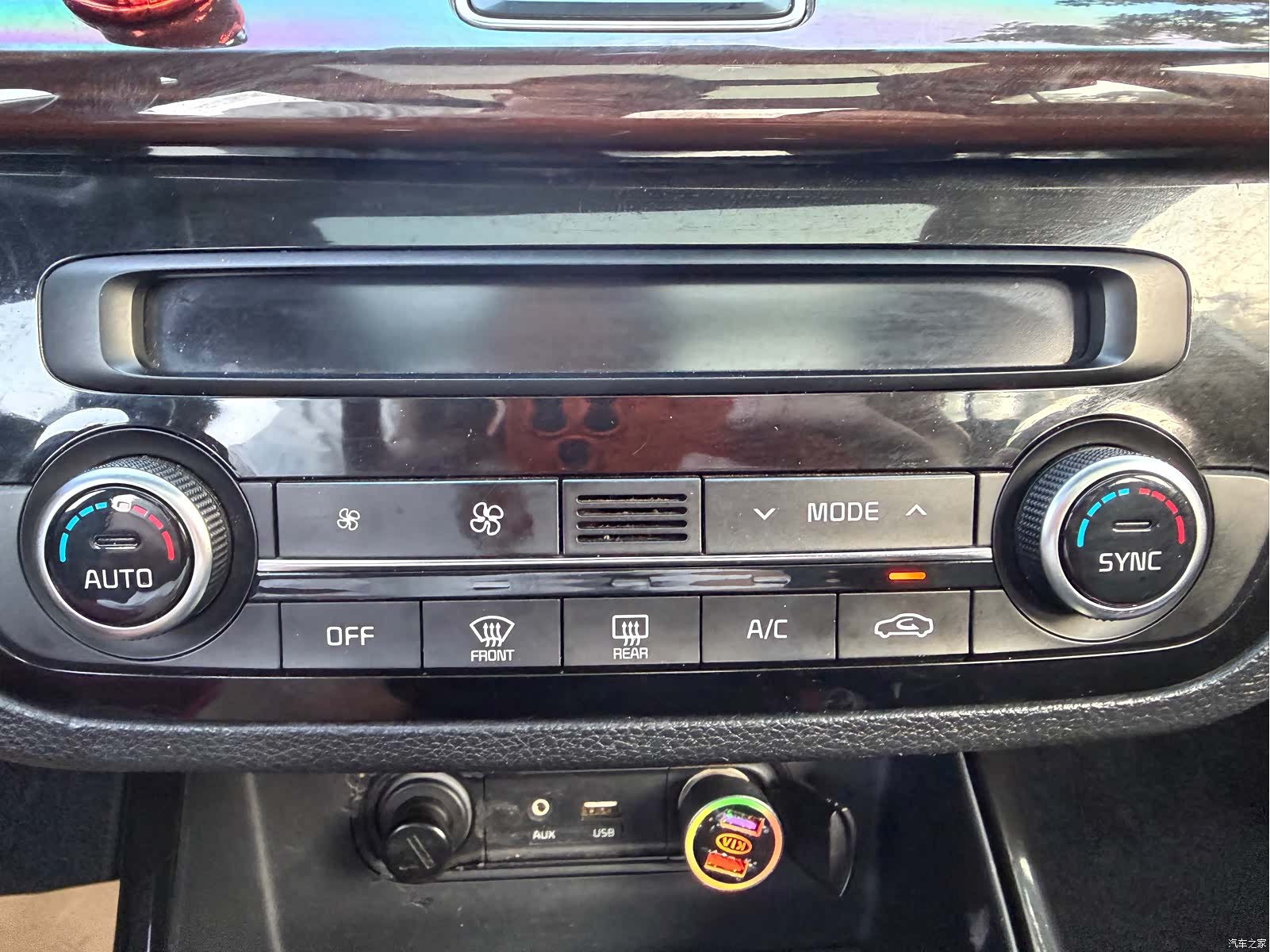 Kia K4, 2015 10