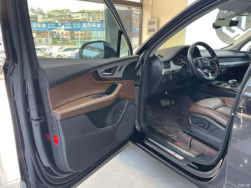 Audi Q7, 2017 4