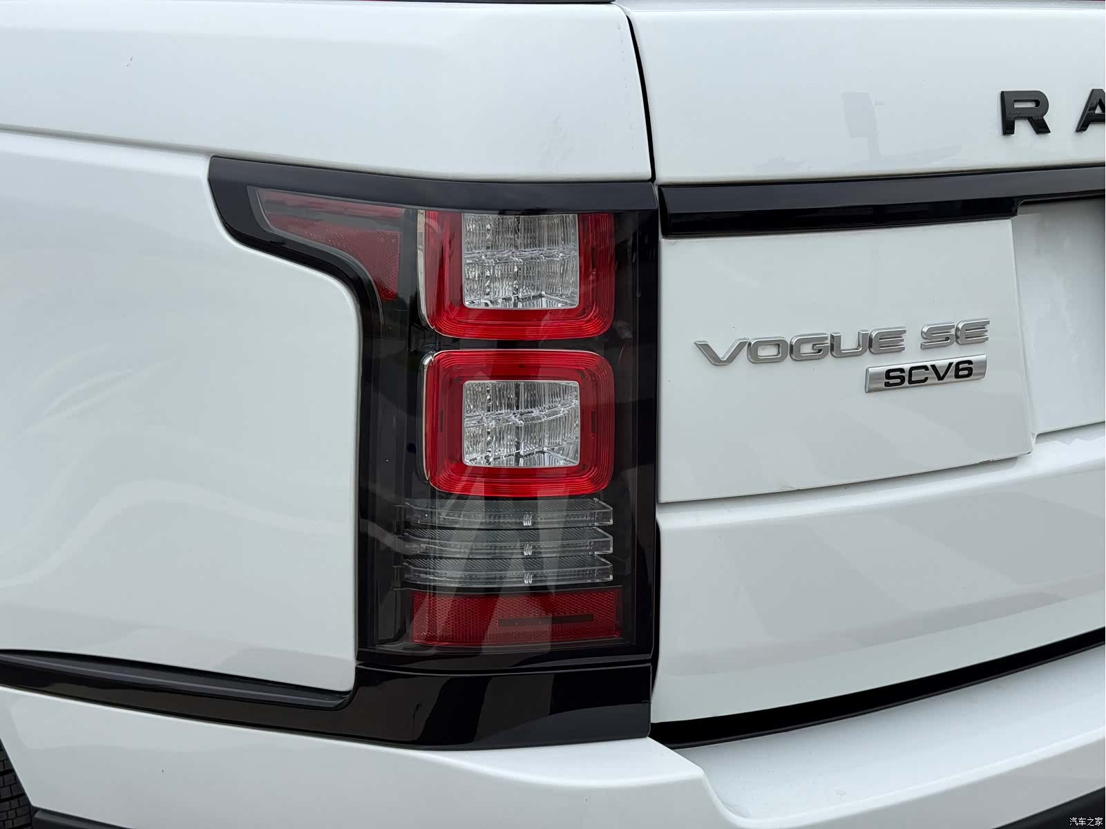 Land Rover Range Rover, 2018 25