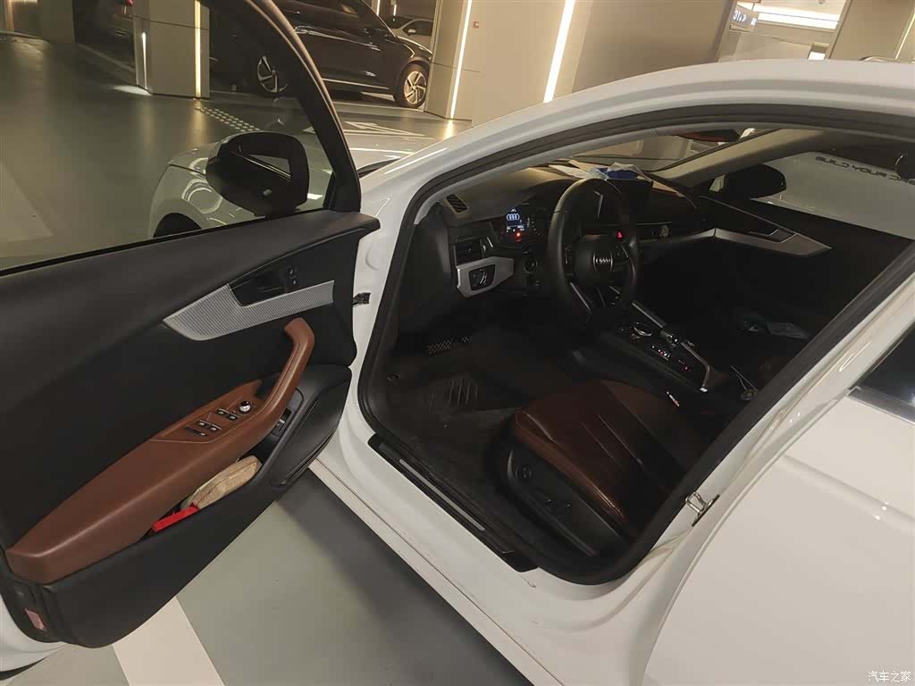 Audi A4L, 2017 14