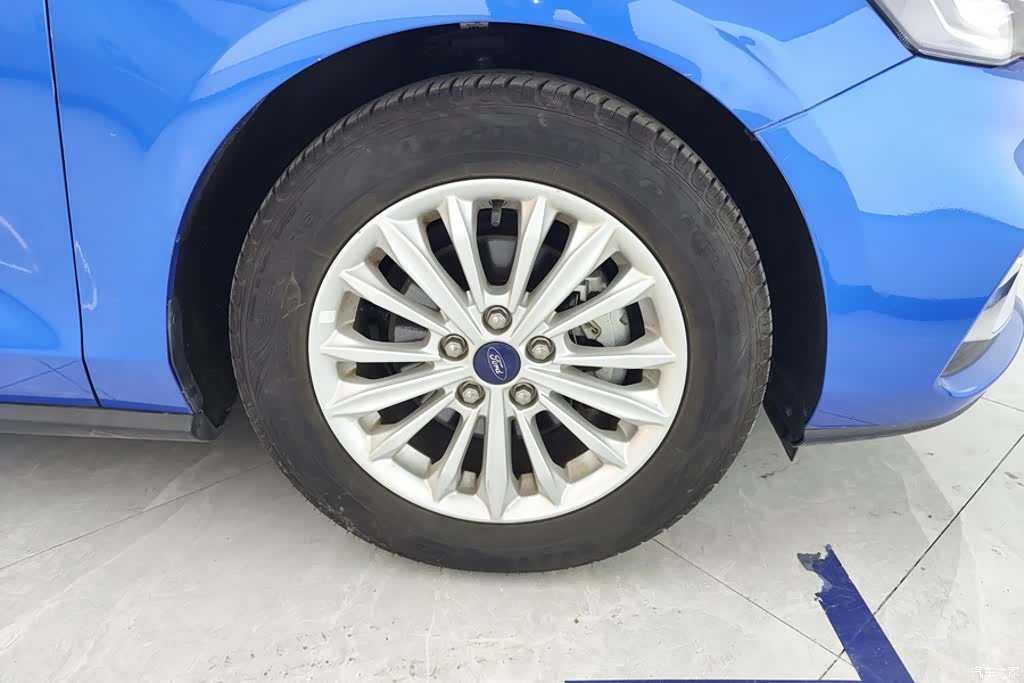 Ford Focus, 2021 6