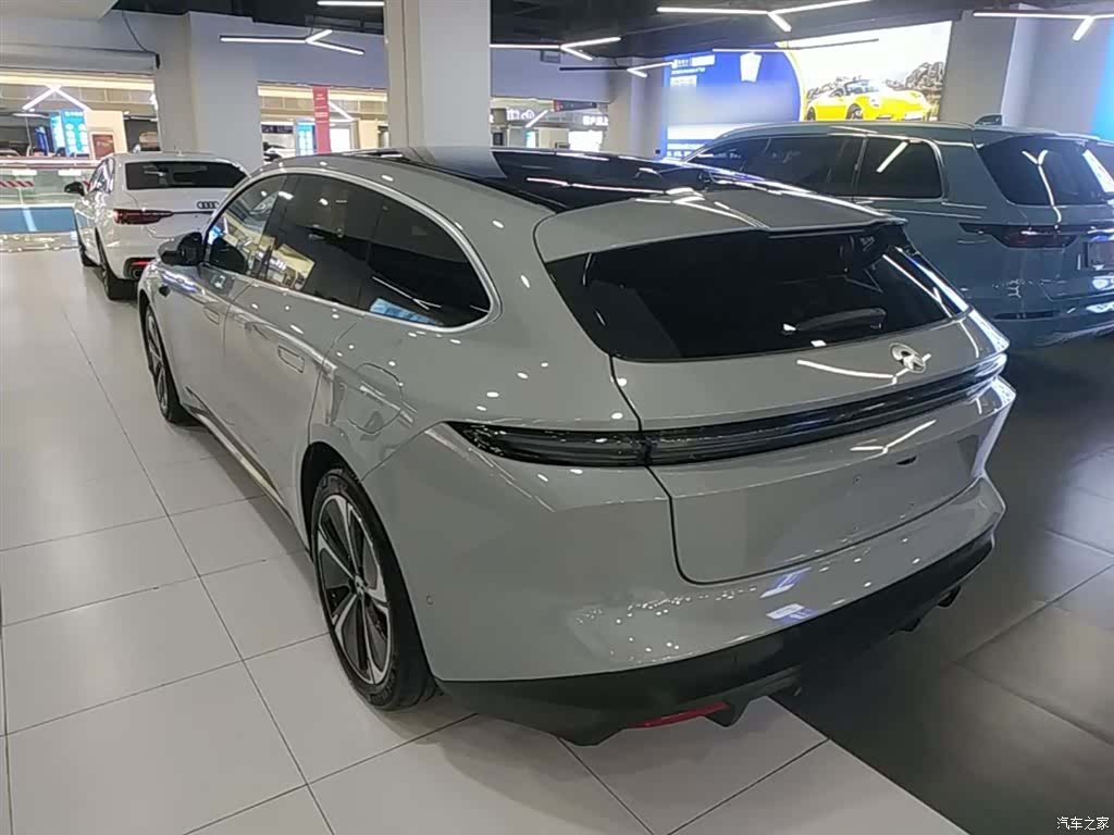 NIO ET5, 2025 все фото