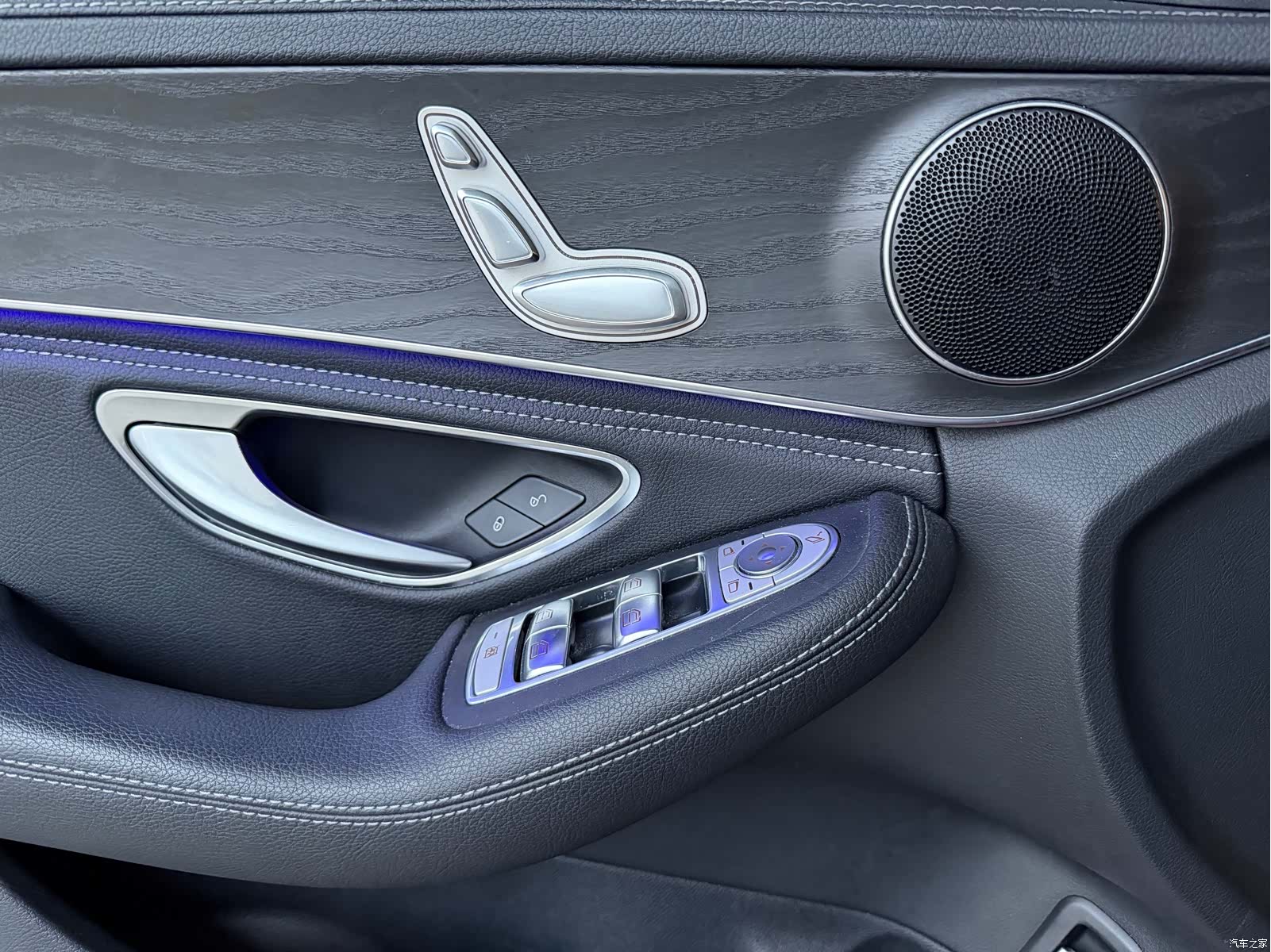 Mercedes-Benz C-Class, 2020 15