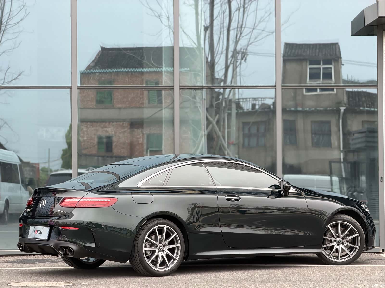 Mercedes-Benz E-Class, 2024 все фото