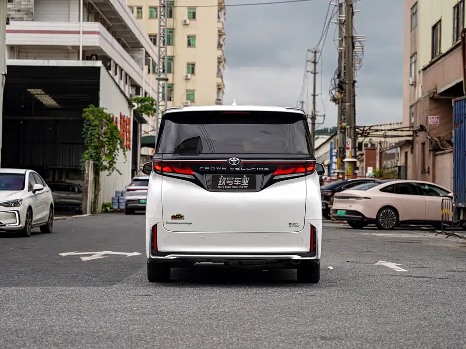 Toyota Wilfa