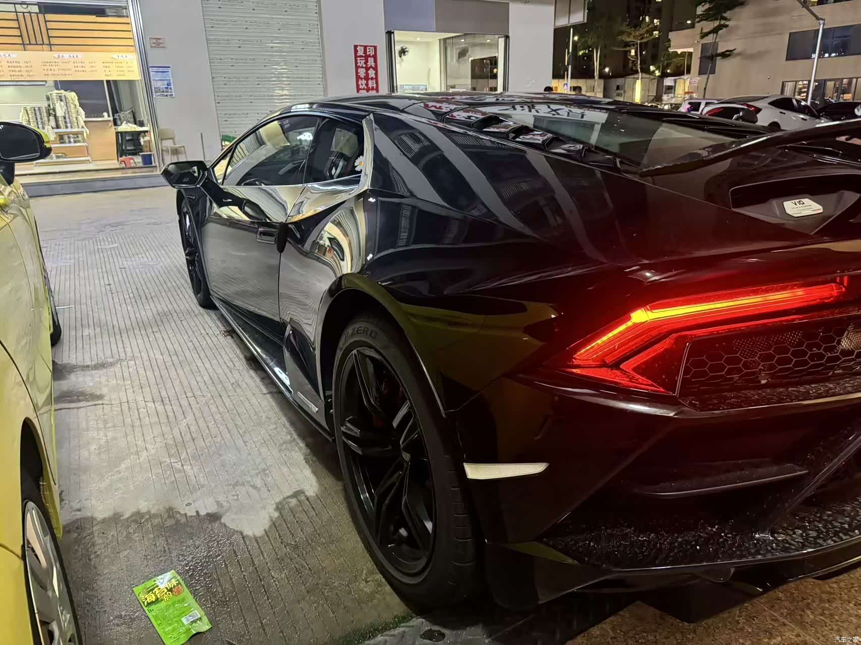 Lamborghini Huracán, 2023 6