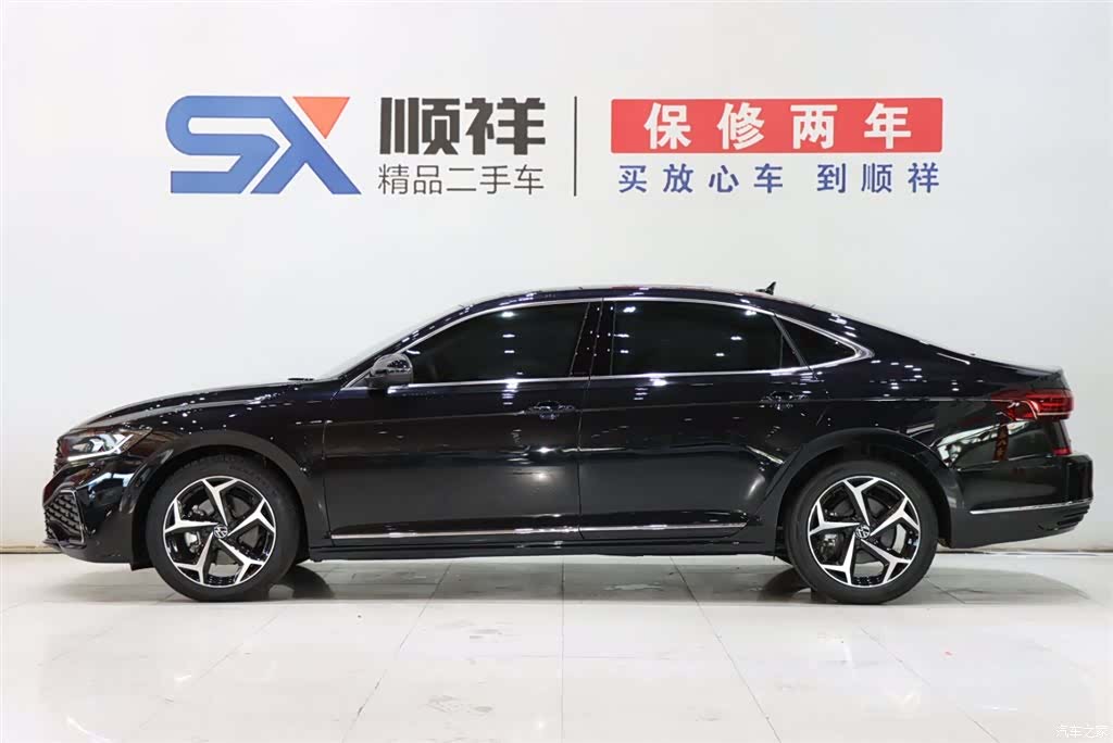 Volkswagen Passat, 2025 4
