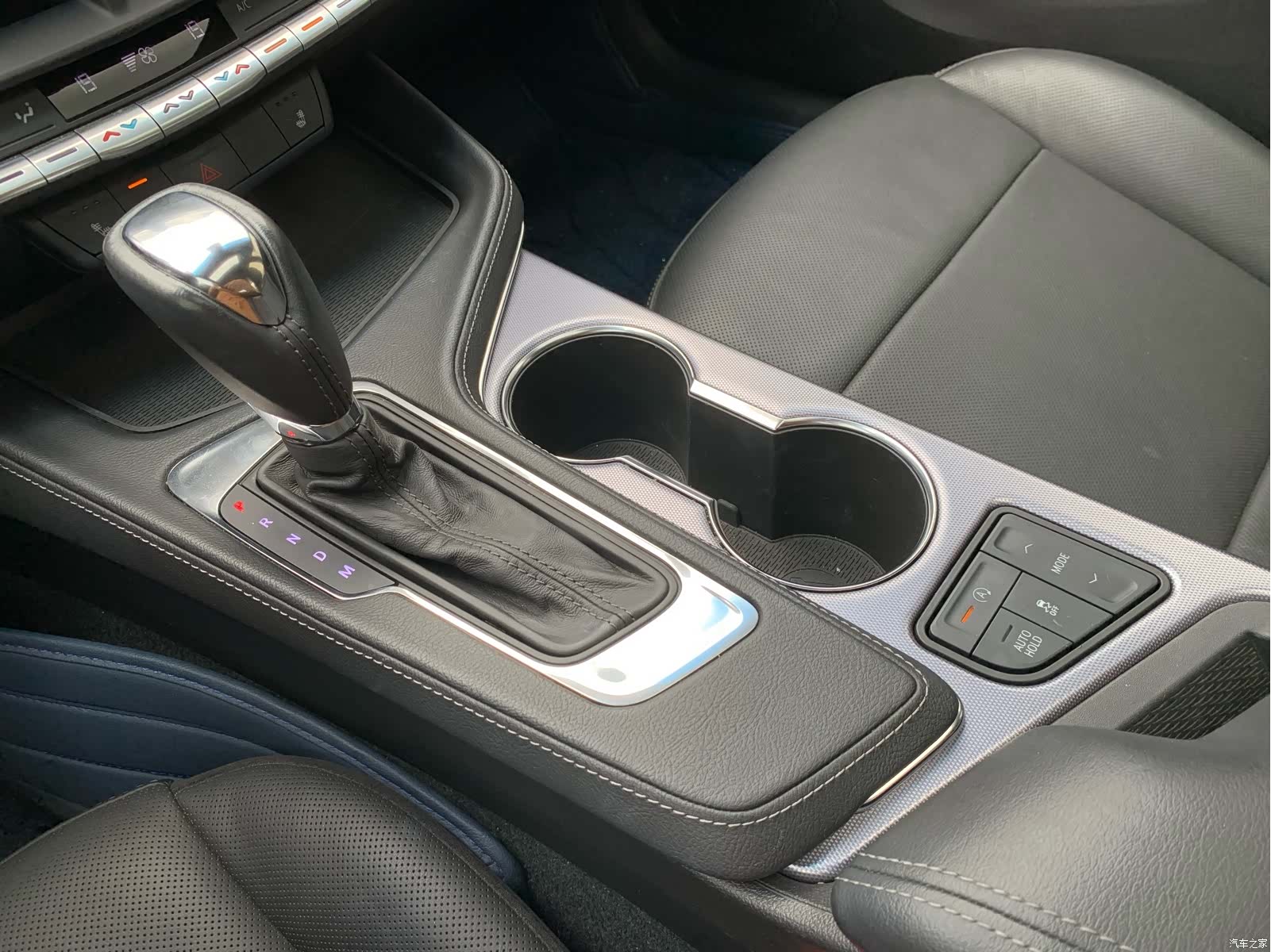 Cadillac CT4, 2023 20