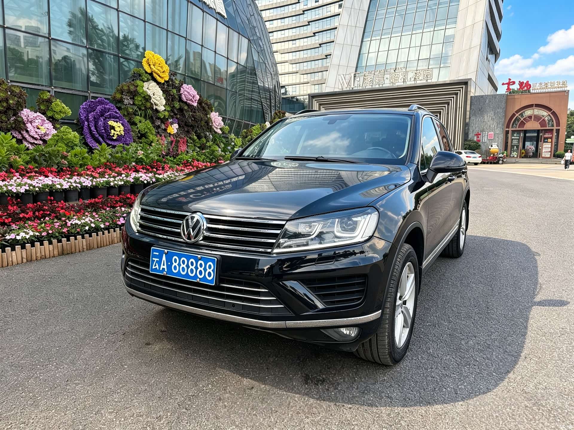 Volkswagen Touareg, 2017 1