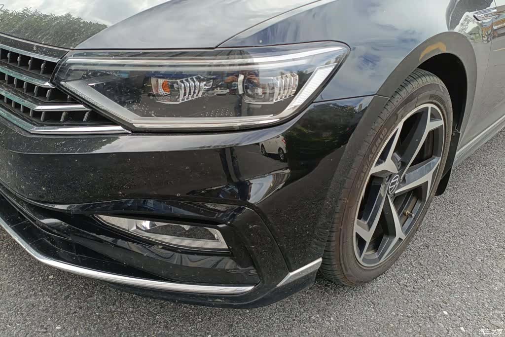 Volkswagen Magotan, 2022 все фото
