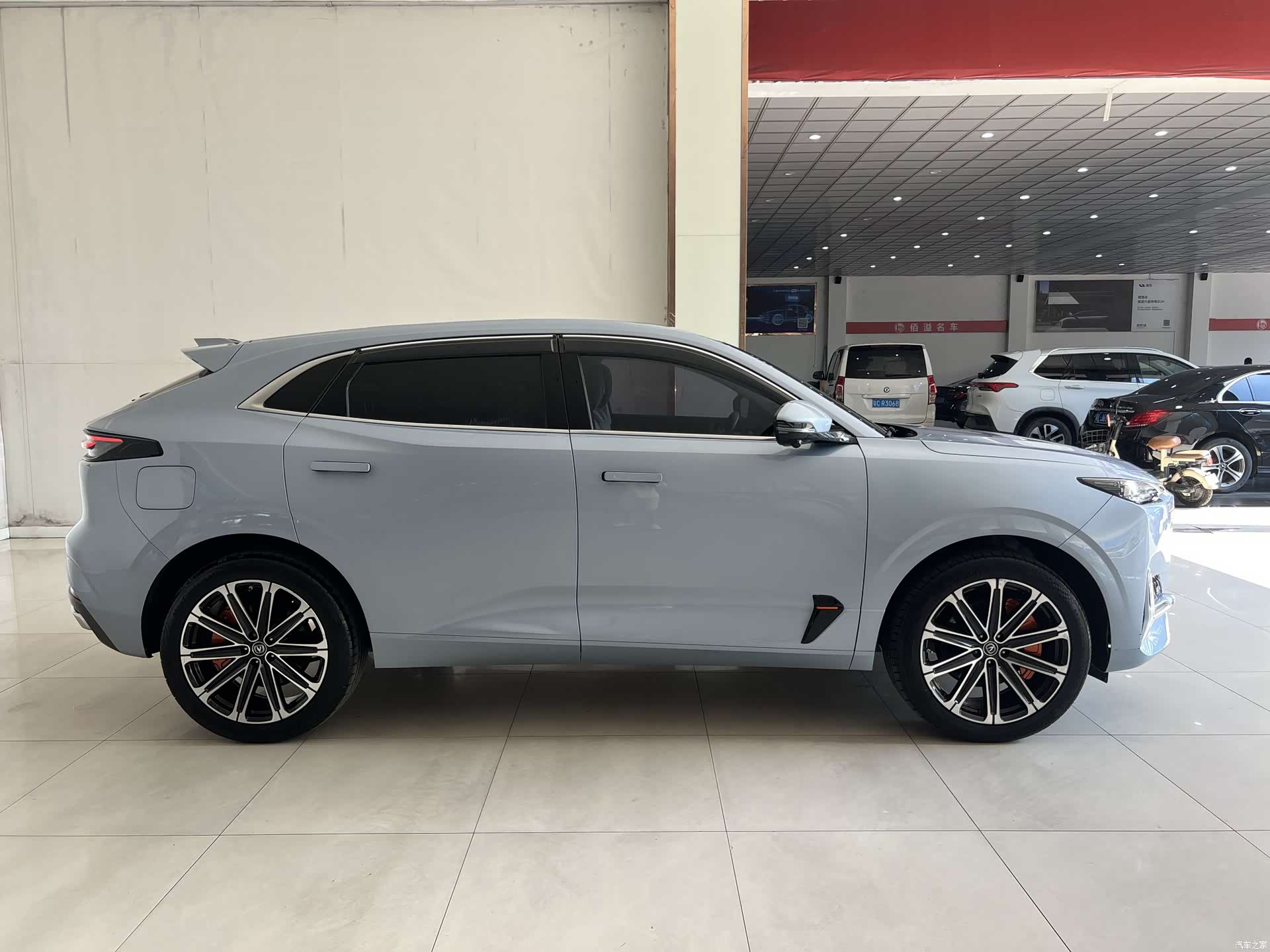 Changan UNI-K, 2022 13