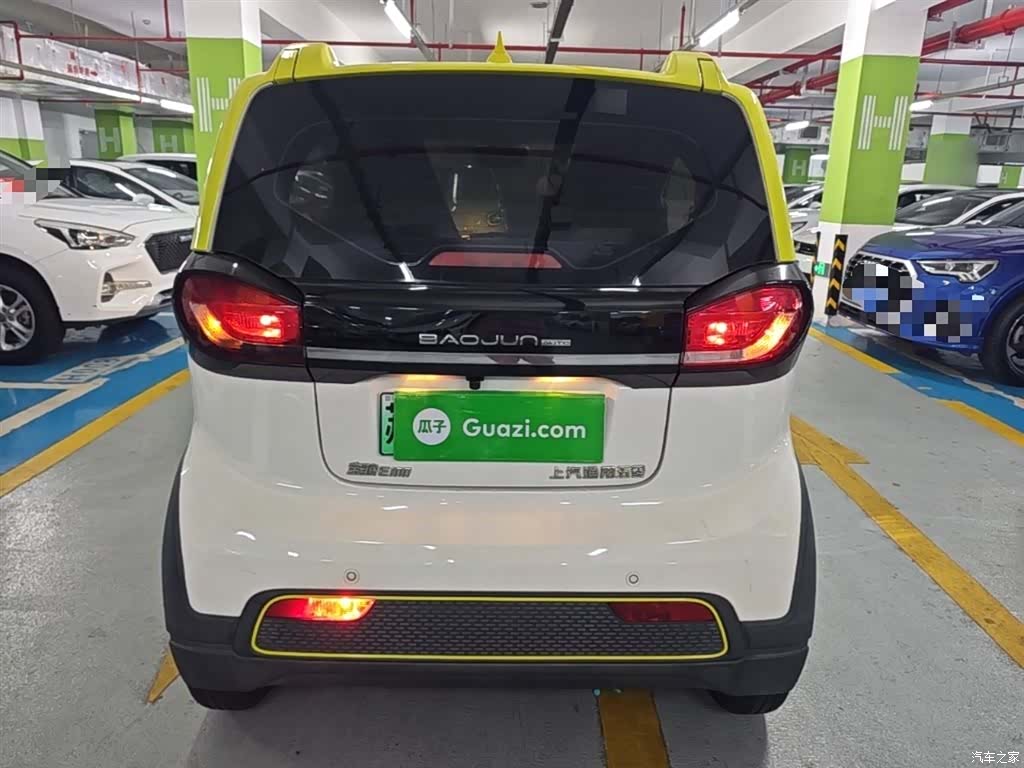 Wuling E100, 2019 6