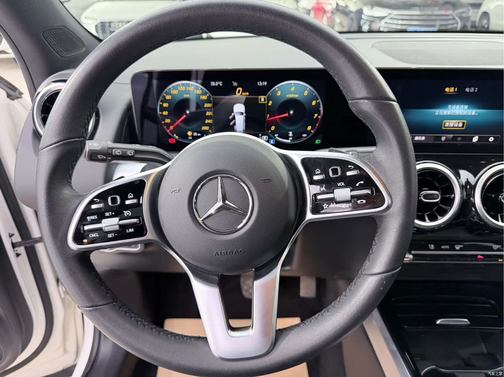 Mercedes-Benz GLB, 2022 10