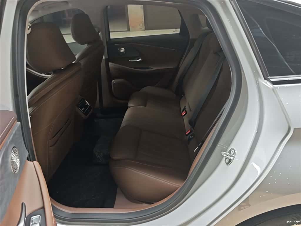 Chery Arrizo 8, 2024 17