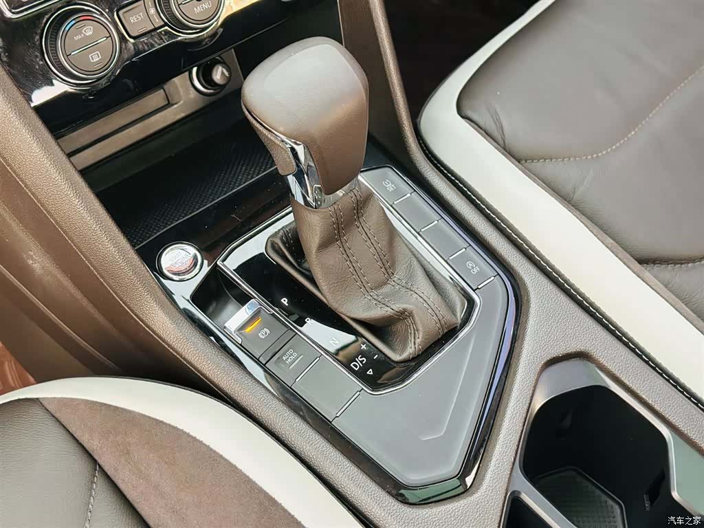 Volkswagen Tiguan L, 2018 19