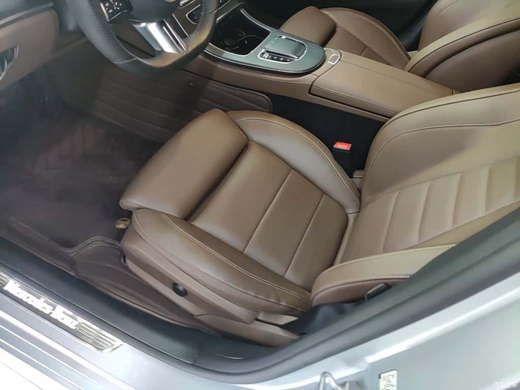 Mercedes-Benz E-Class, 2022 15