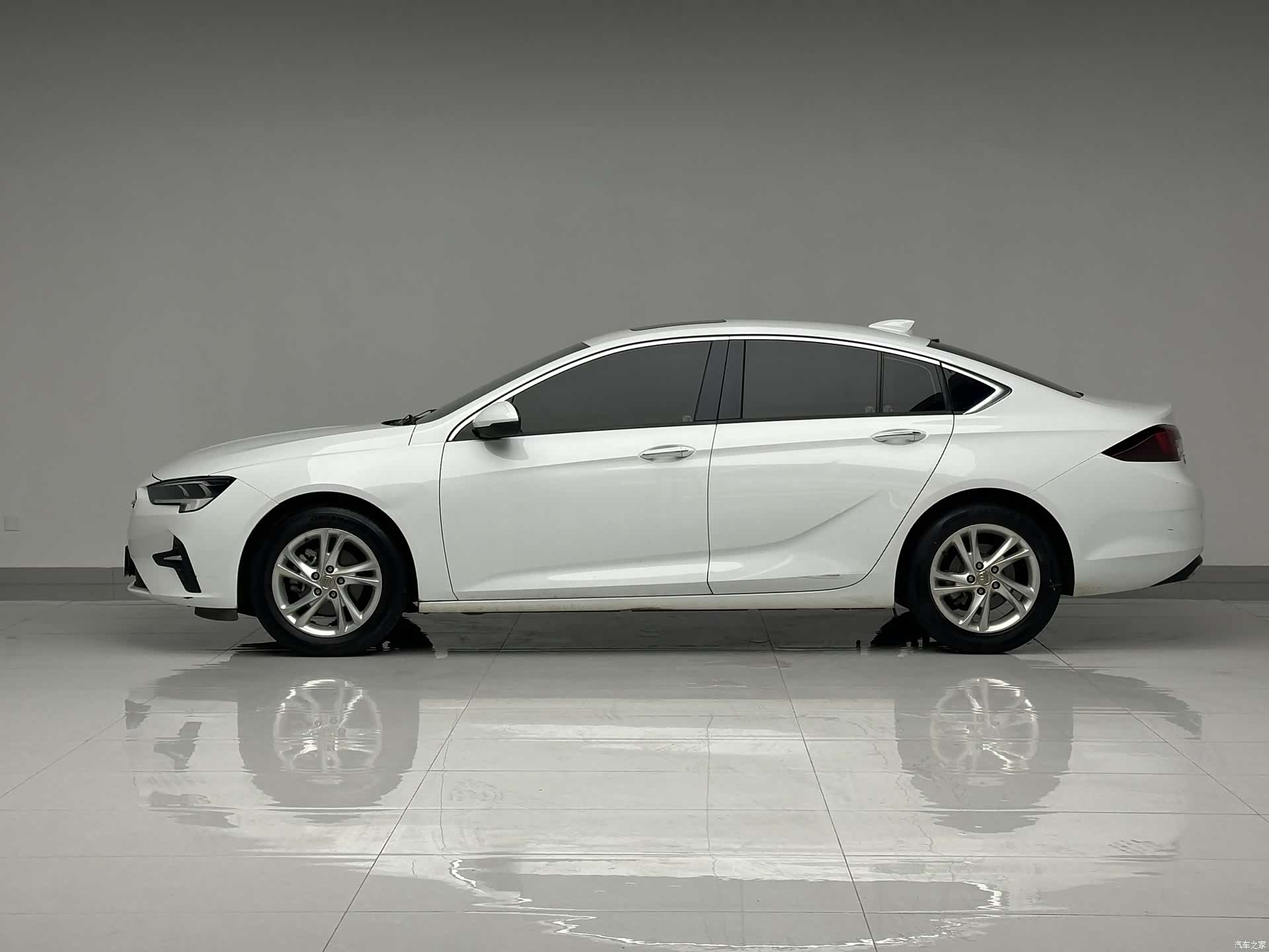 Buick Regal, 2021 все фото