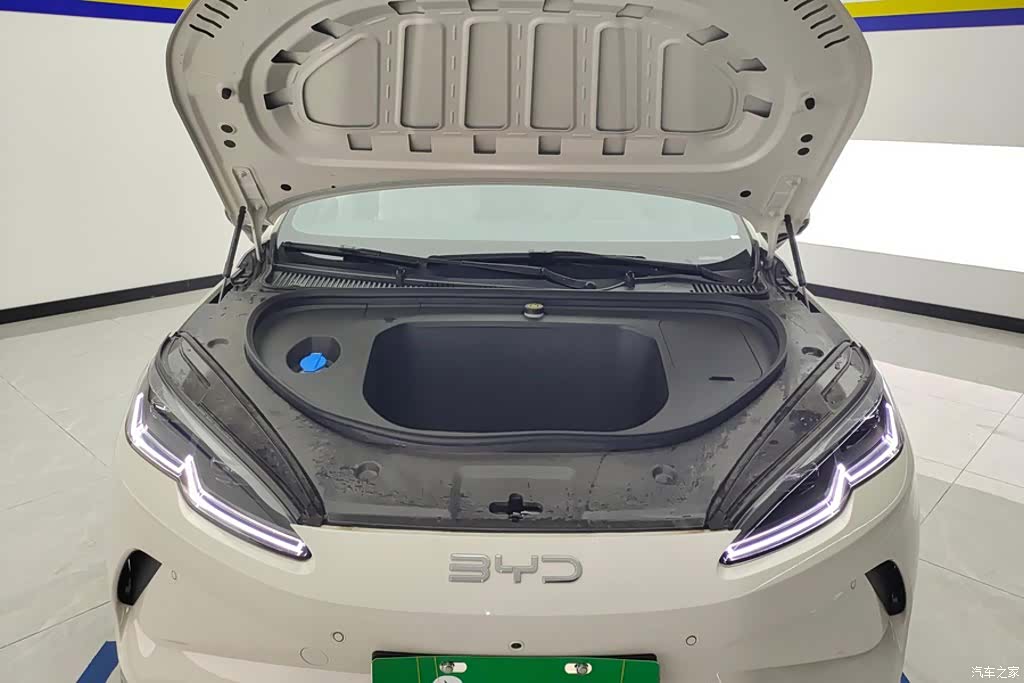 BYD Seal, 2026 10