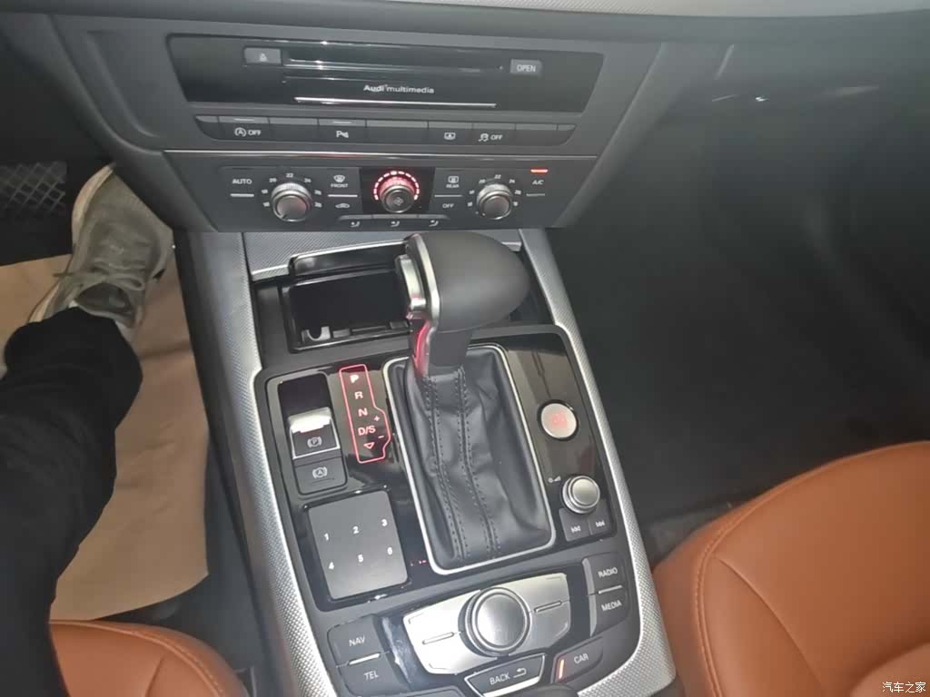 Audi A6L, 2016 14
