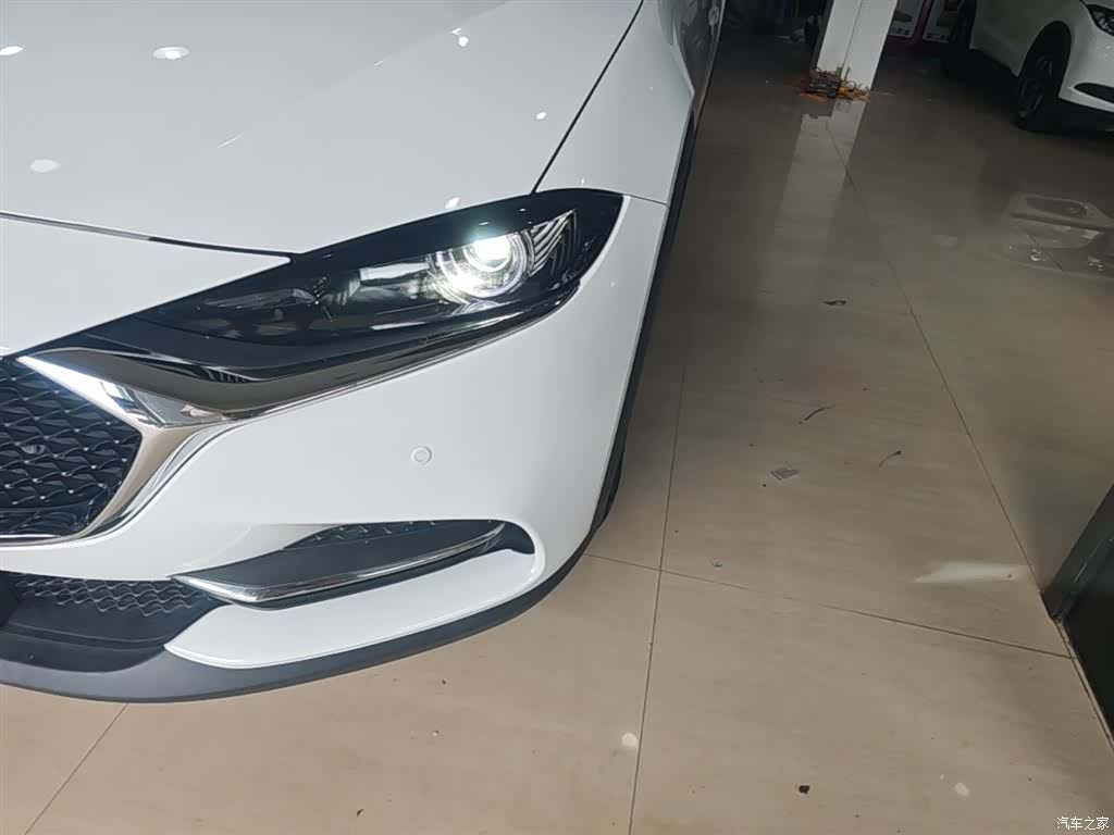 Mazda CX-4, 2020 24