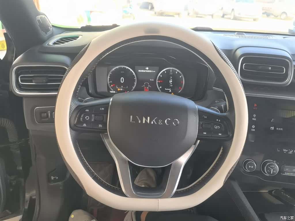 Lynk & Co 01, 2020 11