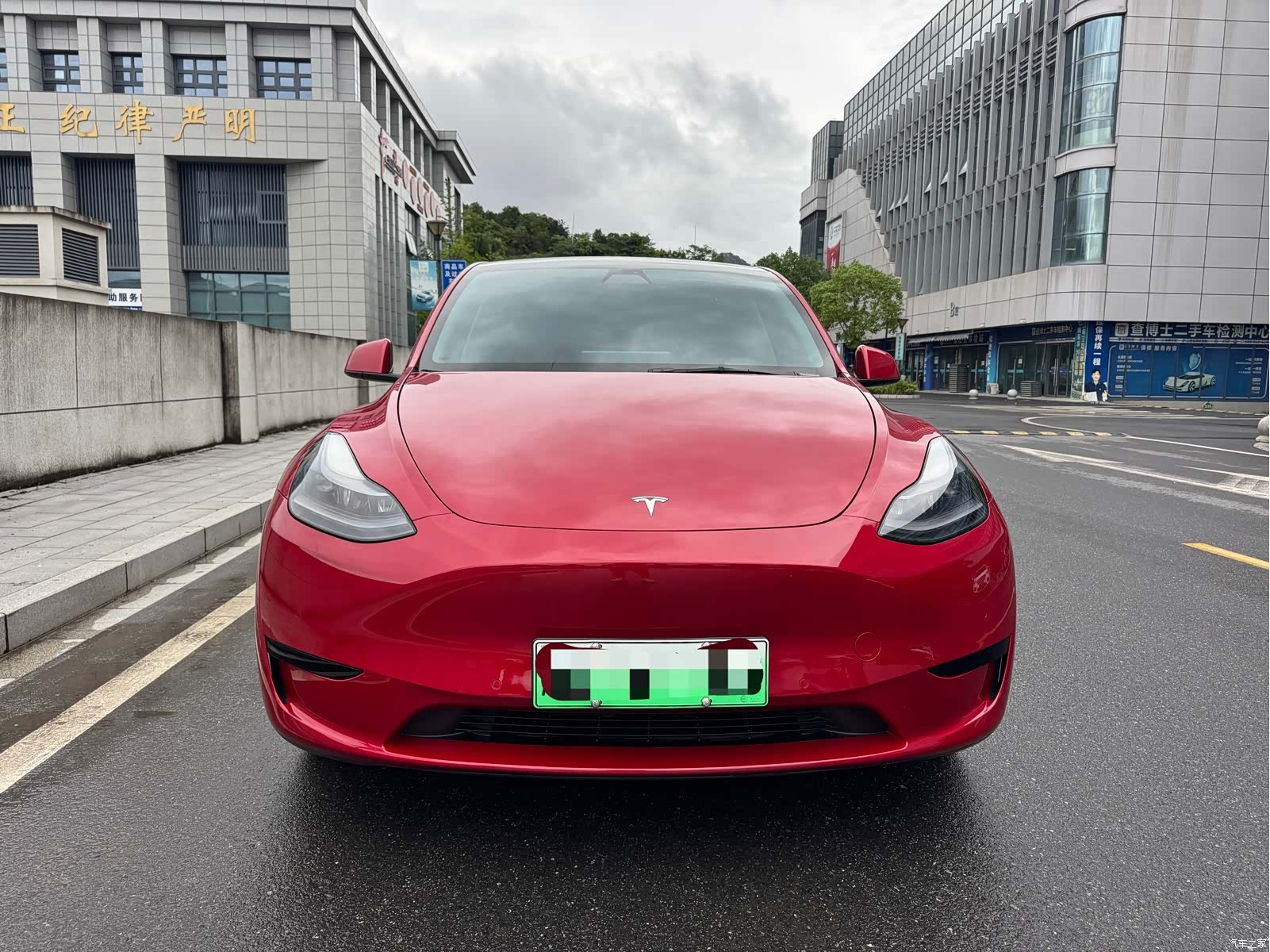 Tesla Model Y, 2022 2