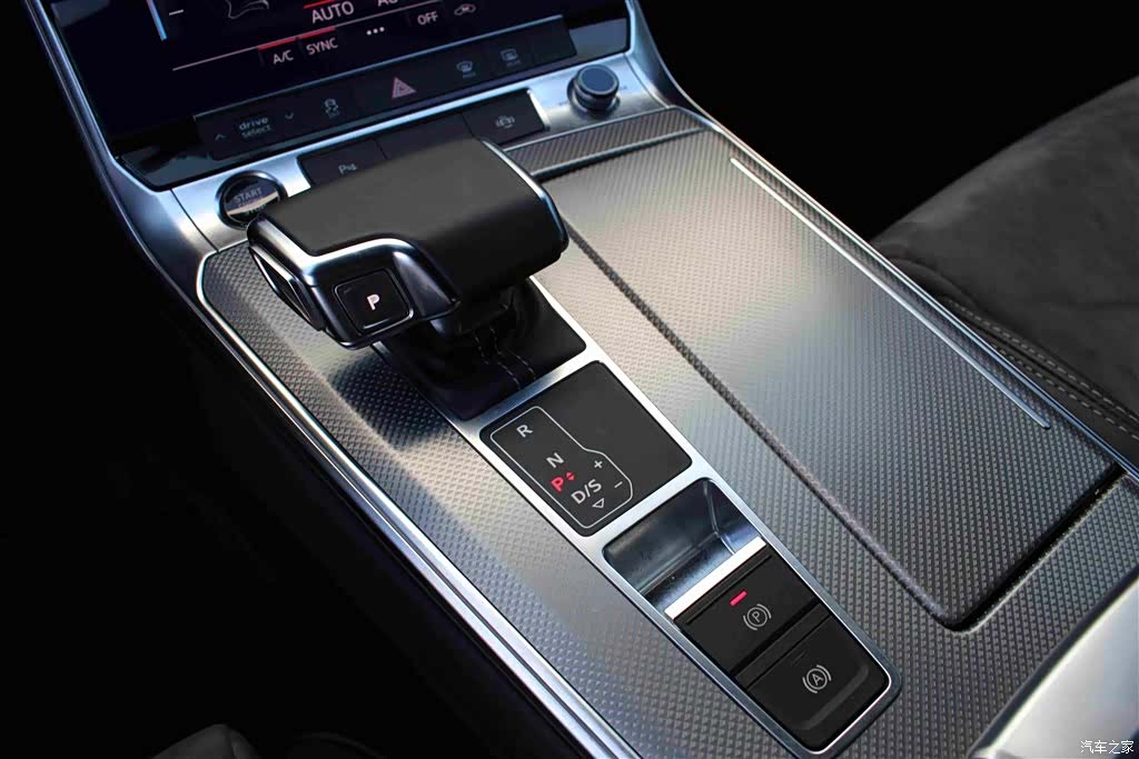 Audi A6L, 2021 9
