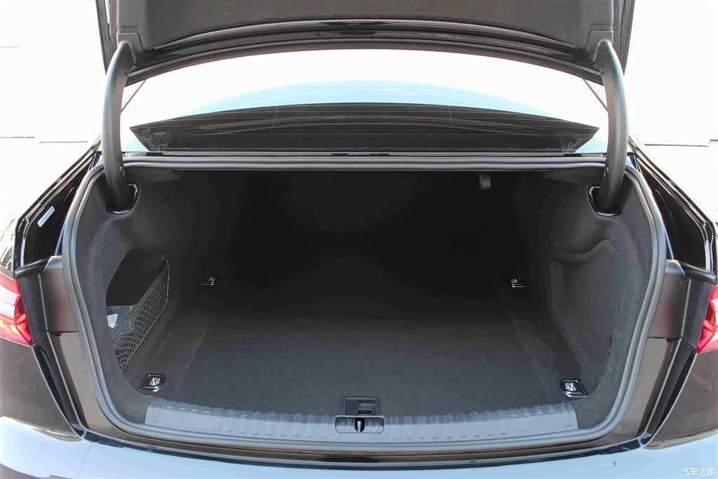 Audi A6L, 2021 17