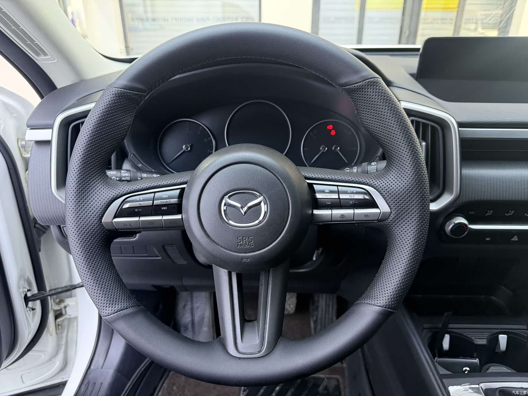 Mazda CX-50, 2023 12
