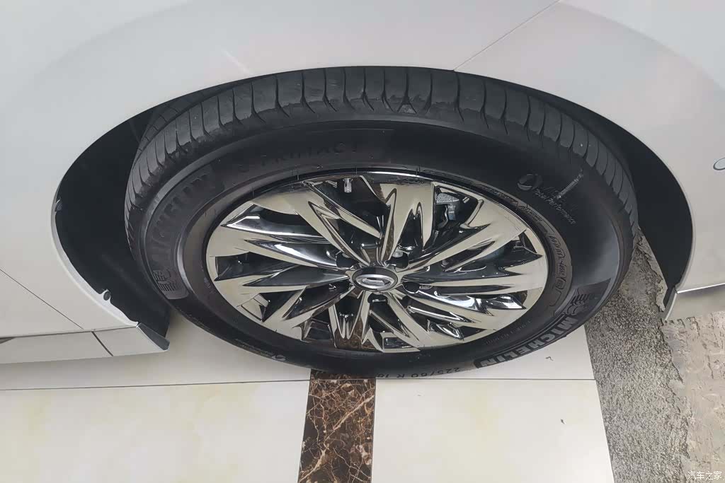 Trumpchi M8, 2025 6