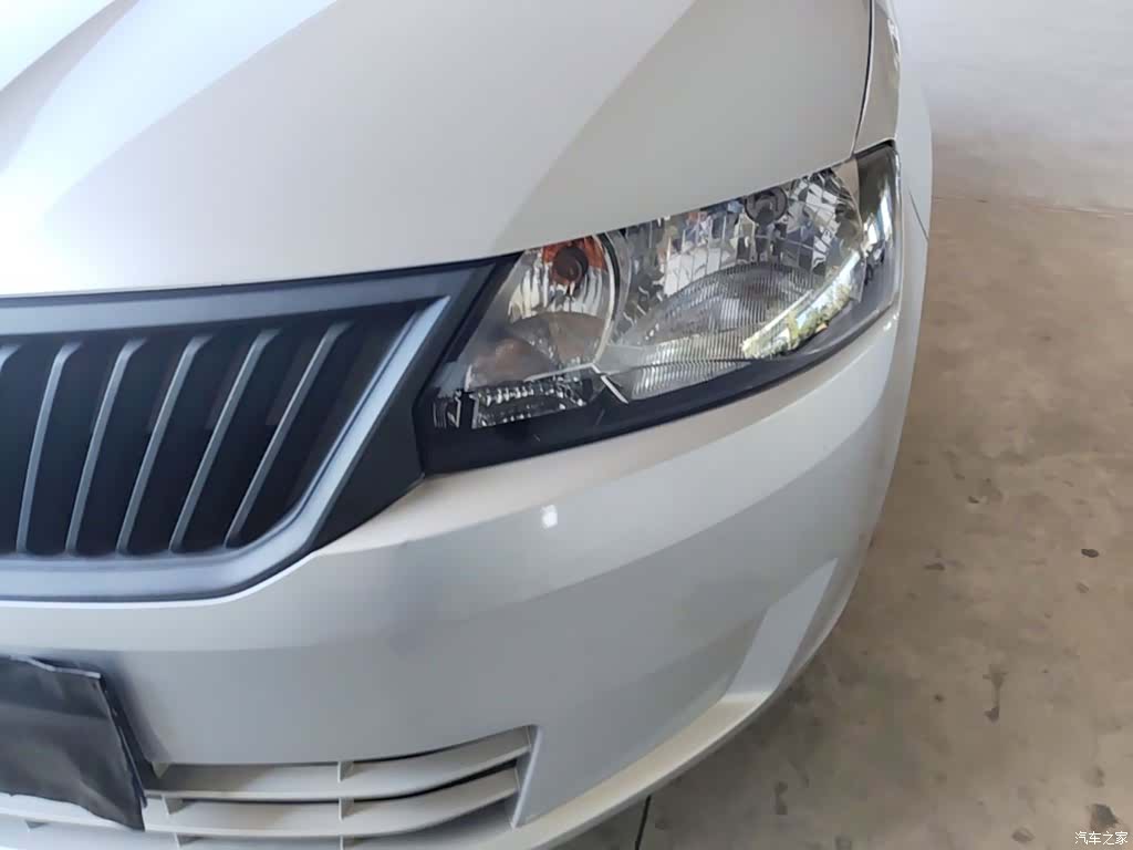 Skoda Rapid, 2016 24